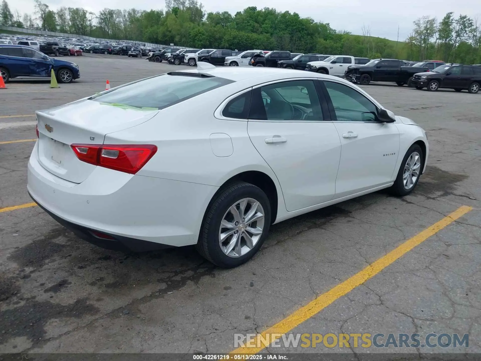 4 fotografías del automóvil dañado 1G1ZD5ST9RF127736 CHEVROLET MALIBU 2024