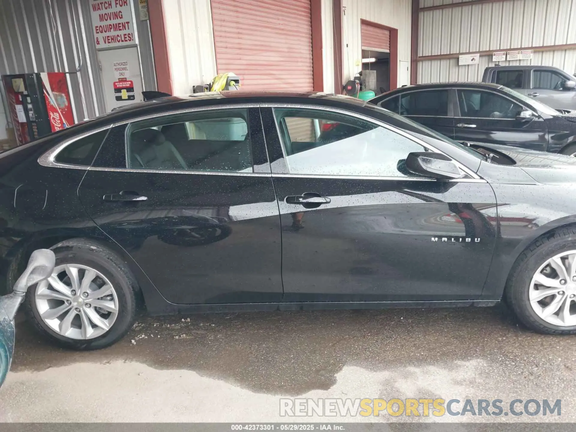 13 fotografías del automóvil dañado 1G1ZD5ST9RF130023 CHEVROLET MALIBU 2024