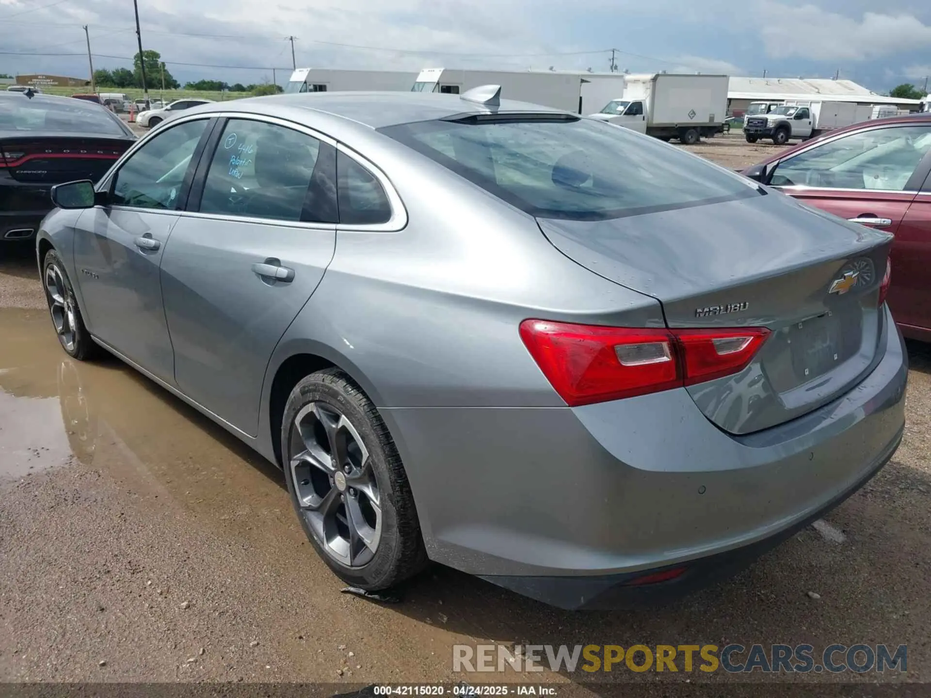 3 fotografías del automóvil dañado 1G1ZD5ST9RF161255 CHEVROLET MALIBU 2024