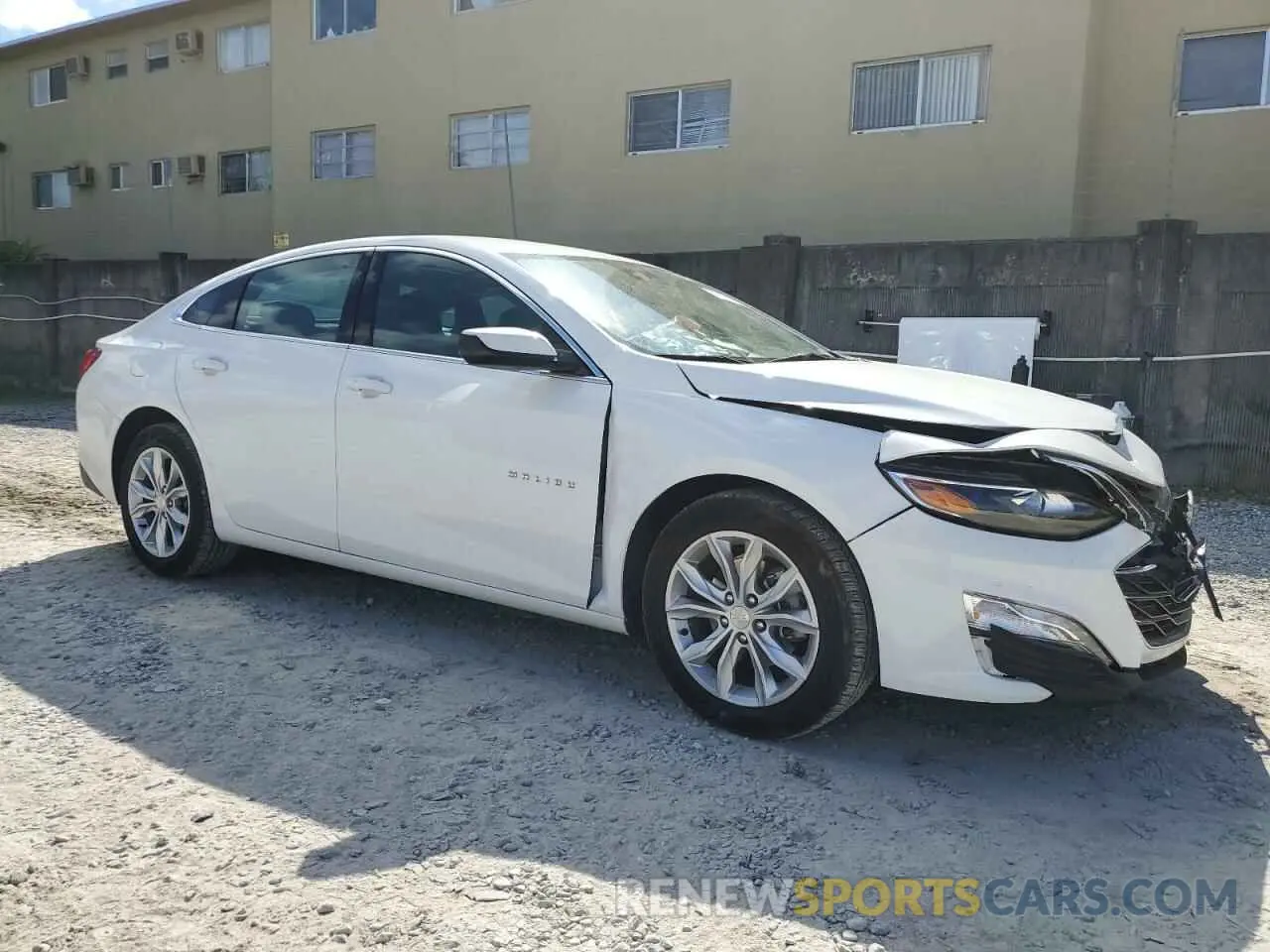 4 fotografías del automóvil dañado 1G1ZD5ST9RF163281 CHEVROLET MALIBU 2024