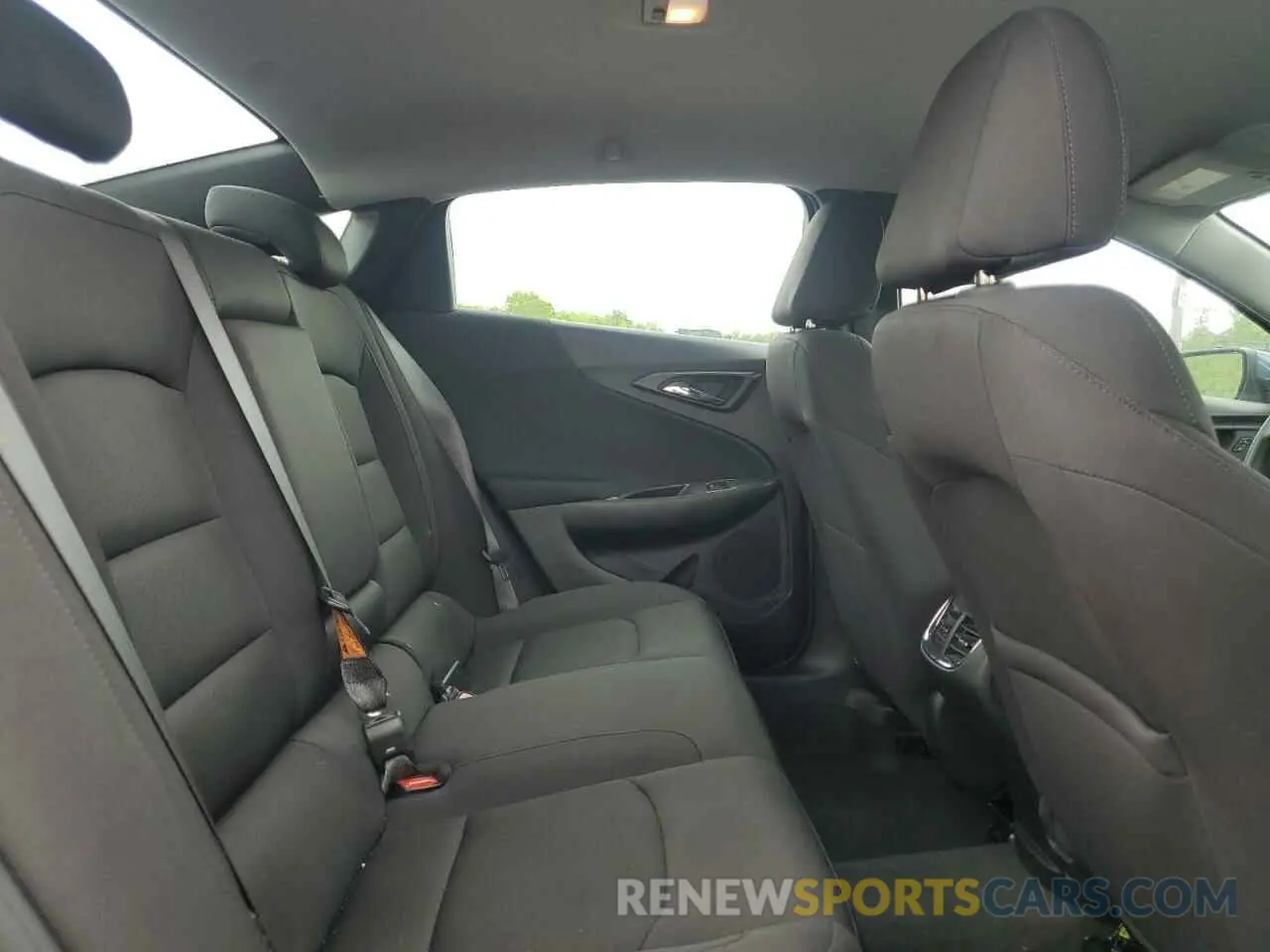 10 fotografías del automóvil dañado 1G1ZD5ST9RF217257 CHEVROLET MALIBU 2024