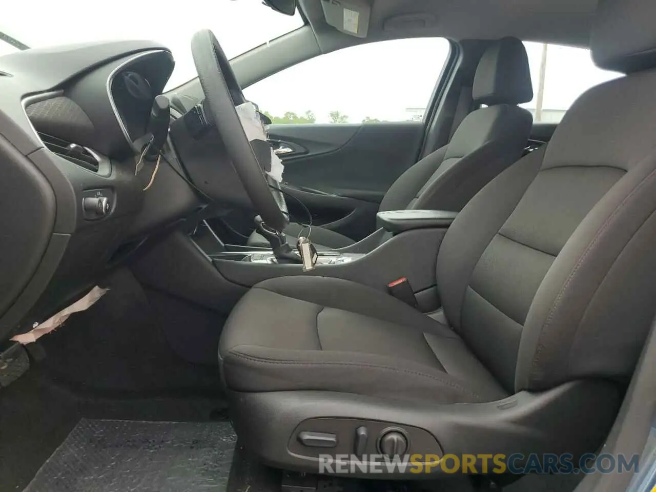 7 fotografías del automóvil dañado 1G1ZD5ST9RF217257 CHEVROLET MALIBU 2024