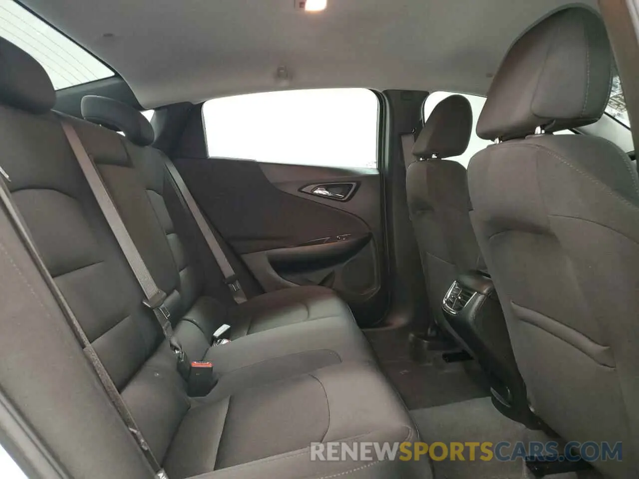 10 fotografías del automóvil dañado 1G1ZD5ST9RF217369 CHEVROLET MALIBU 2024