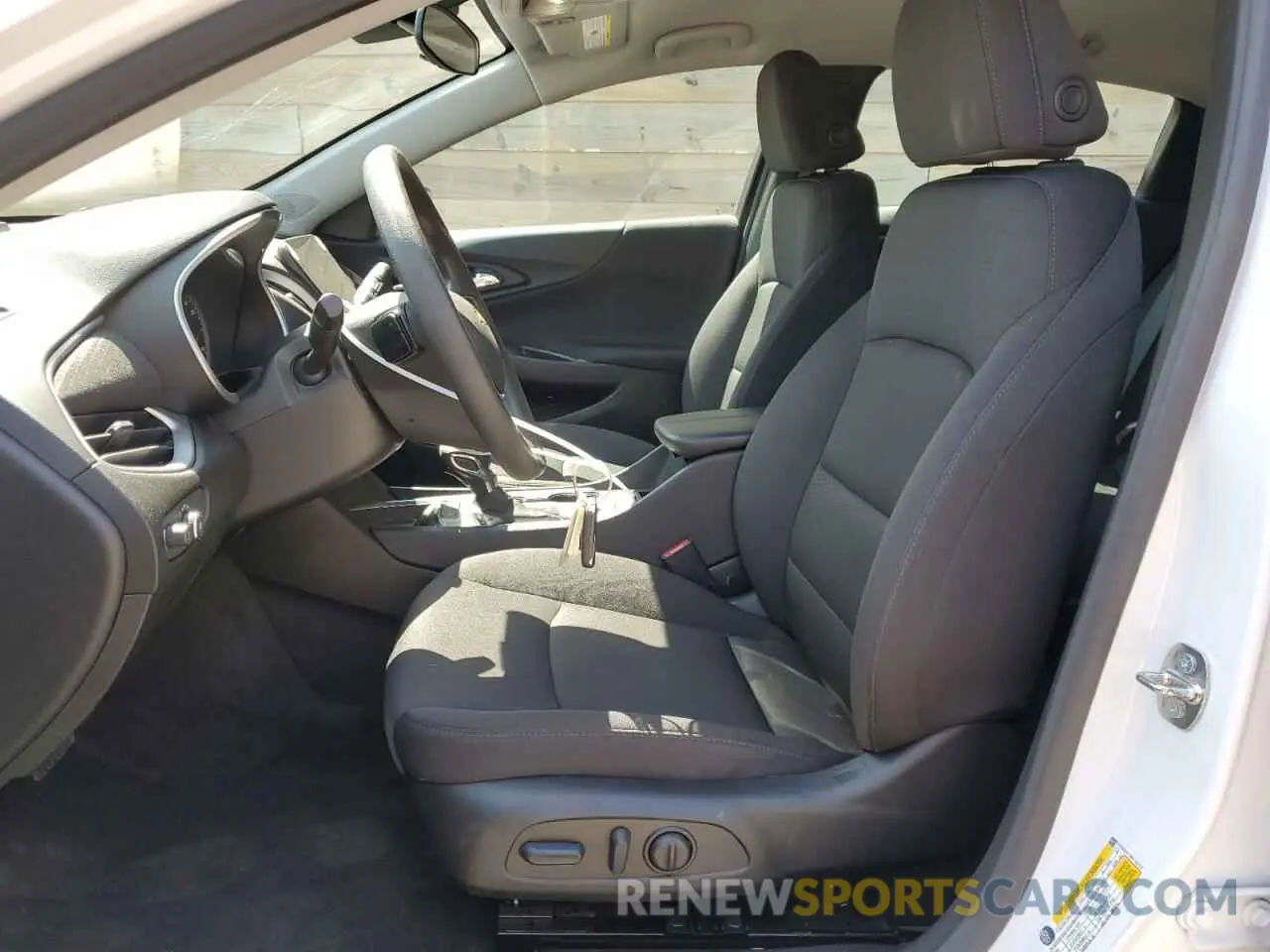 7 fotografías del automóvil dañado 1G1ZD5STXRF143718 CHEVROLET MALIBU 2024