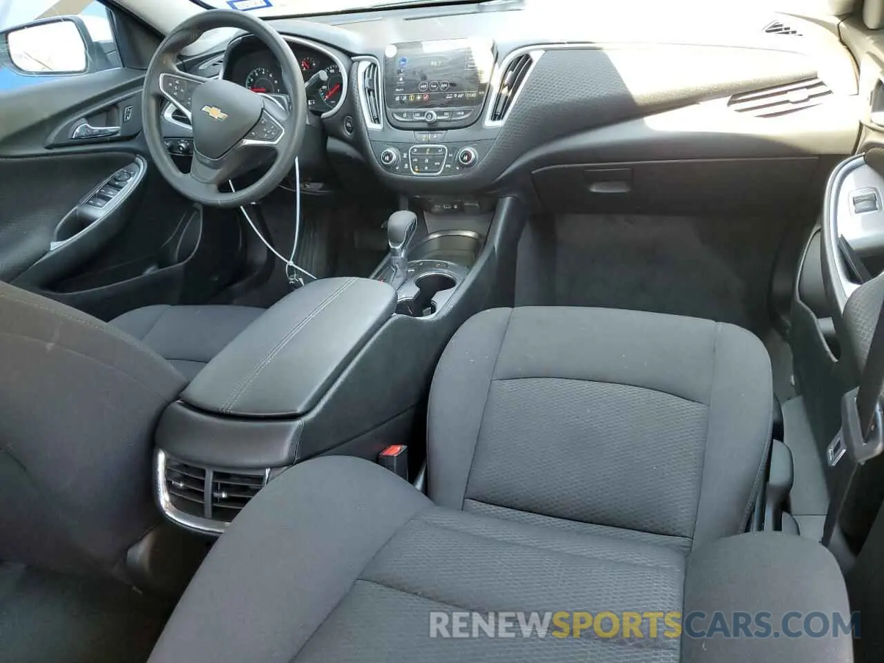 8 fotografías del automóvil dañado 1G1ZD5STXRF143718 CHEVROLET MALIBU 2024