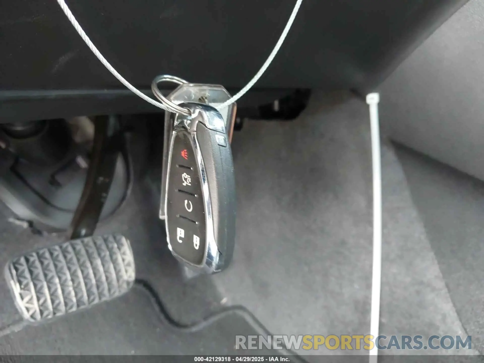 11 fotografías del automóvil dañado 1G1ZD5STXRF172801 CHEVROLET MALIBU 2024