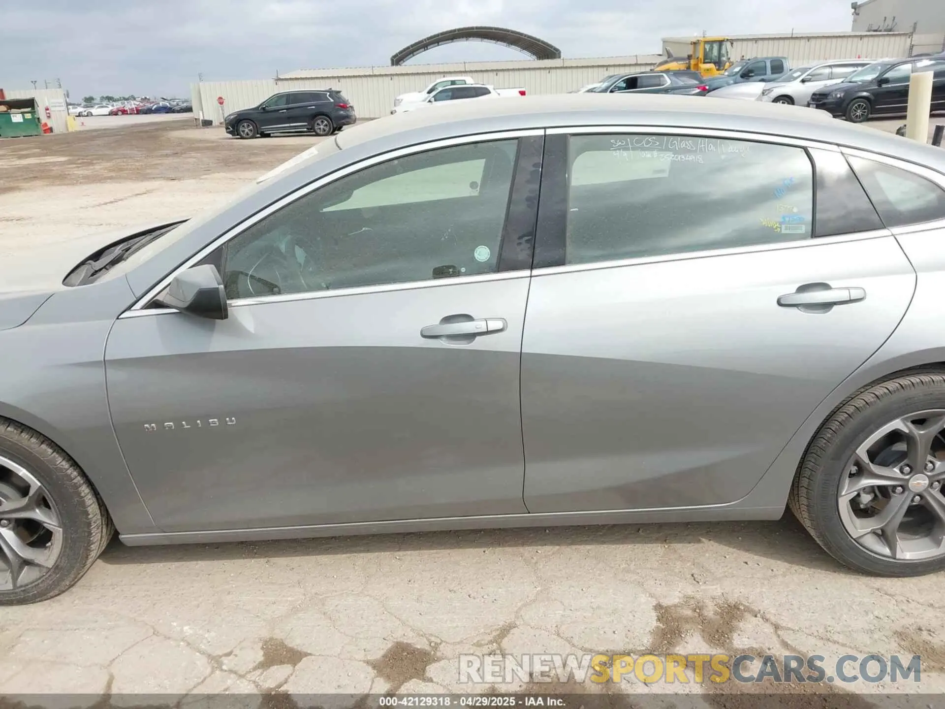 14 fotografías del automóvil dañado 1G1ZD5STXRF172801 CHEVROLET MALIBU 2024