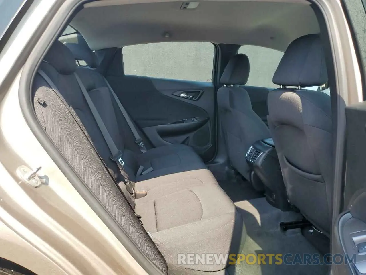 10 fotografías del automóvil dañado 1G1ZD5STXRF218191 CHEVROLET MALIBU 2024