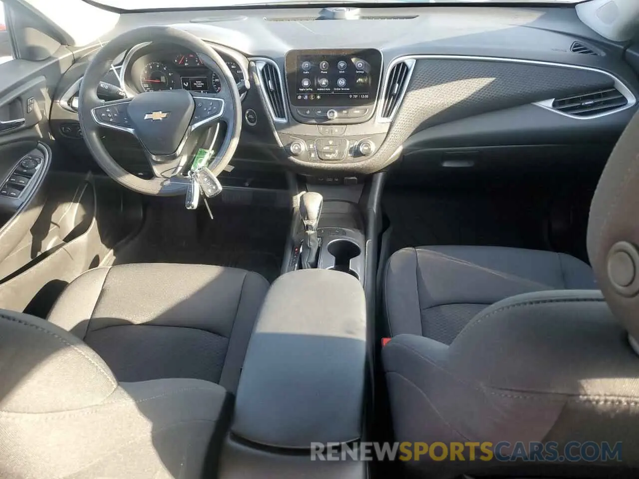 8 fotografías del automóvil dañado 1G1ZB5ST1SF106861 CHEVROLET MALIBU 2025