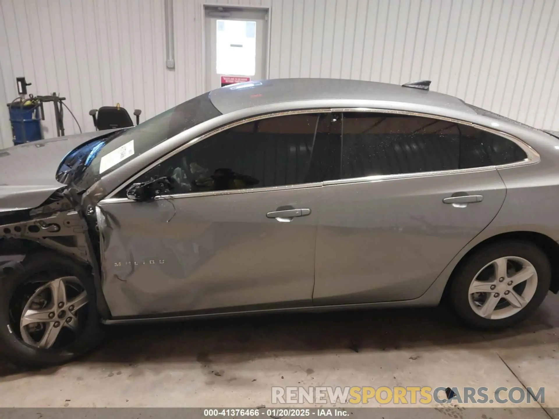 13 fotografías del automóvil dañado 1G1ZB5ST7SF103883 CHEVROLET MALIBU 2025