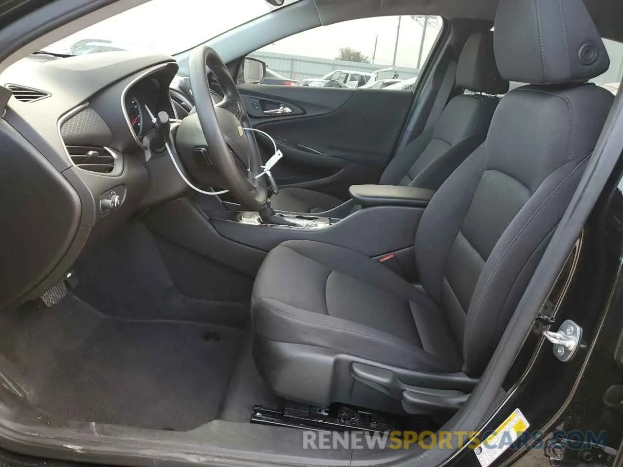 7 fotografías del automóvil dañado 1G1ZB5STXSF105806 CHEVROLET MALIBU 2025