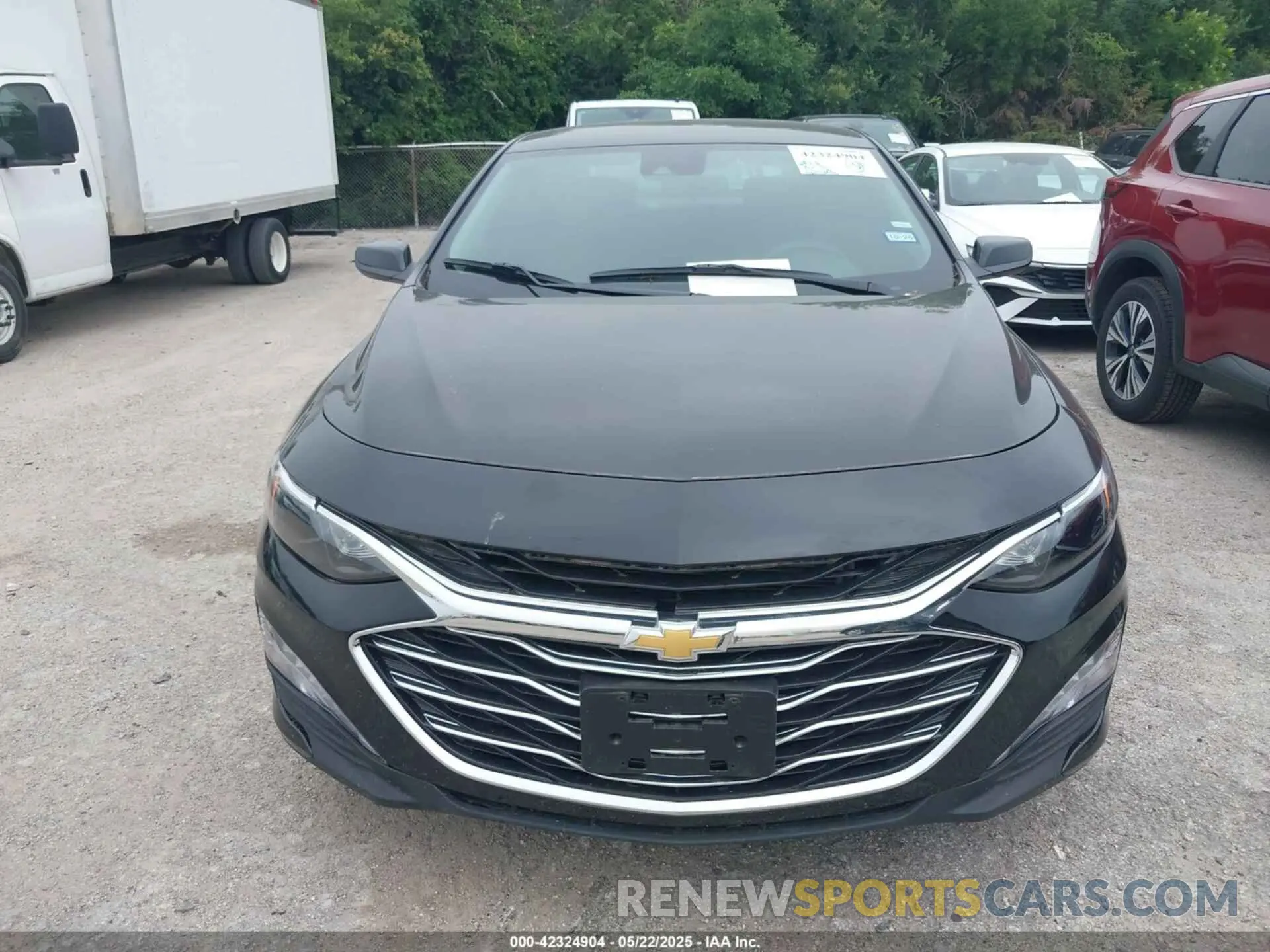 12 fotografías del automóvil dañado 1G1ZD5ST1SF143449 CHEVROLET MALIBU 2025