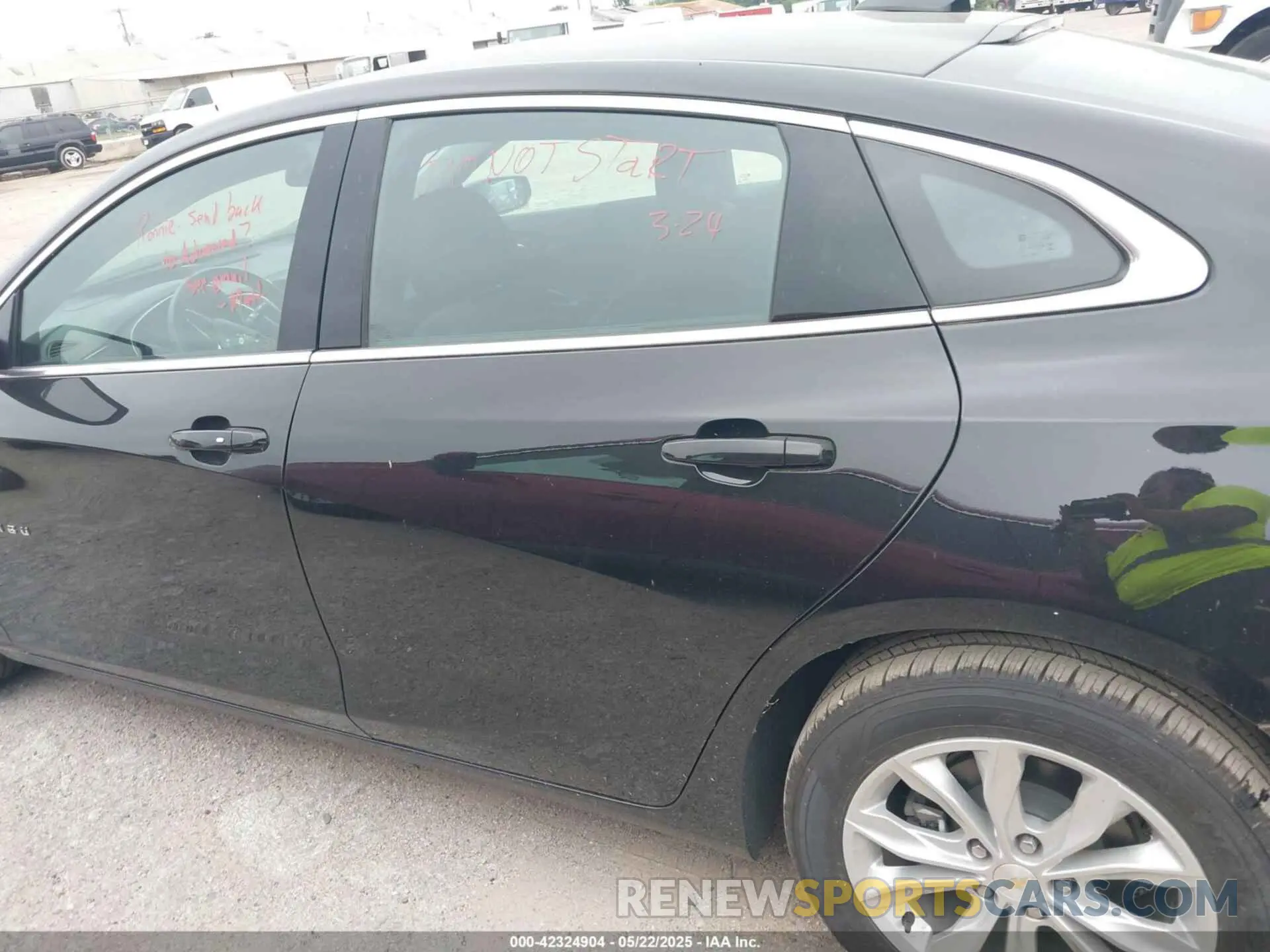 14 fotografías del automóvil dañado 1G1ZD5ST1SF143449 CHEVROLET MALIBU 2025
