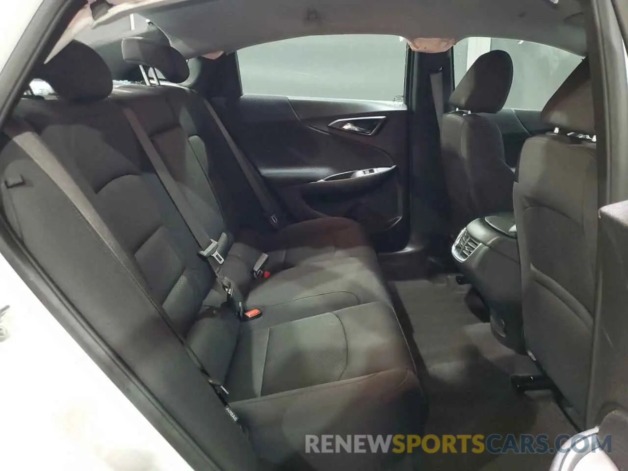 10 fotografías del automóvil dañado 1G1ZD5ST2SF128216 CHEVROLET MALIBU 2025
