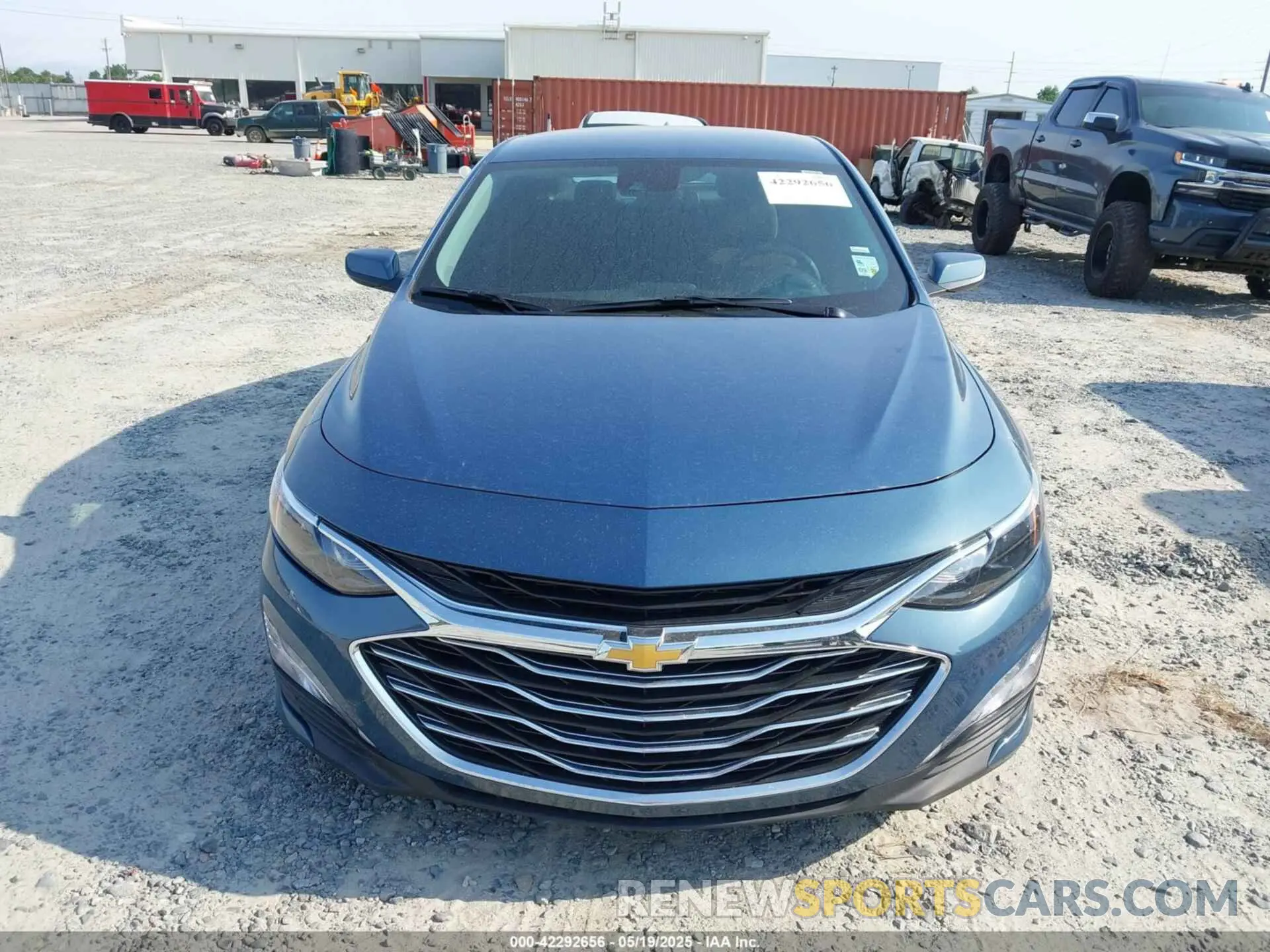 12 fotografías del automóvil dañado 1G1ZD5ST2SF132346 CHEVROLET MALIBU 2025