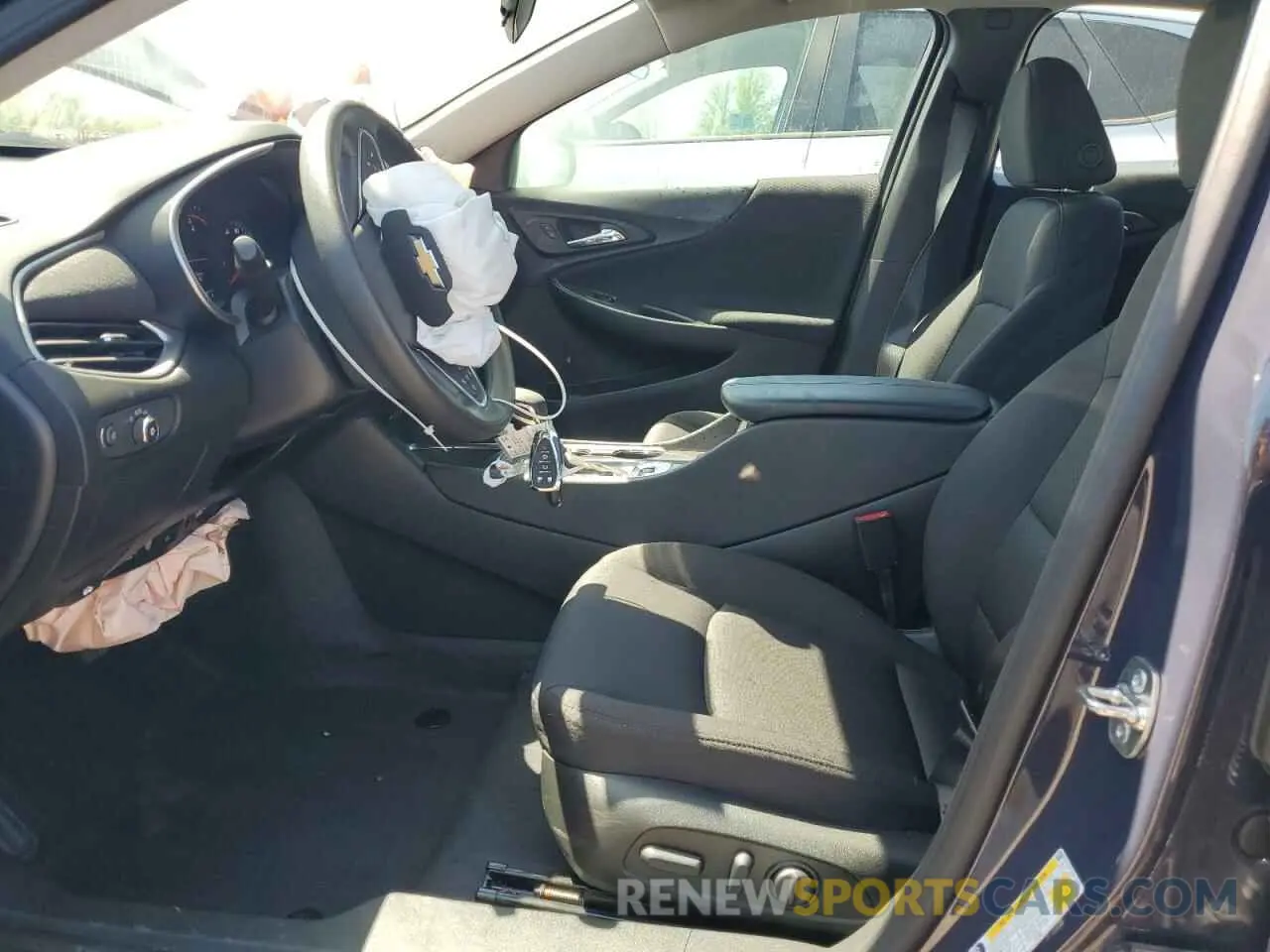 7 fotografías del automóvil dañado 1G1ZD5ST2SF143279 CHEVROLET MALIBU 2025