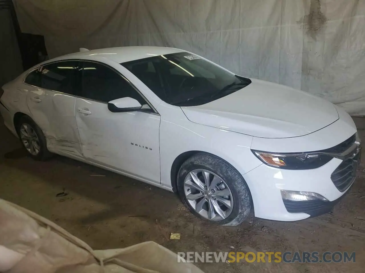 4 fotografías del automóvil dañado 1G1ZD5ST2SF146411 CHEVROLET MALIBU 2025