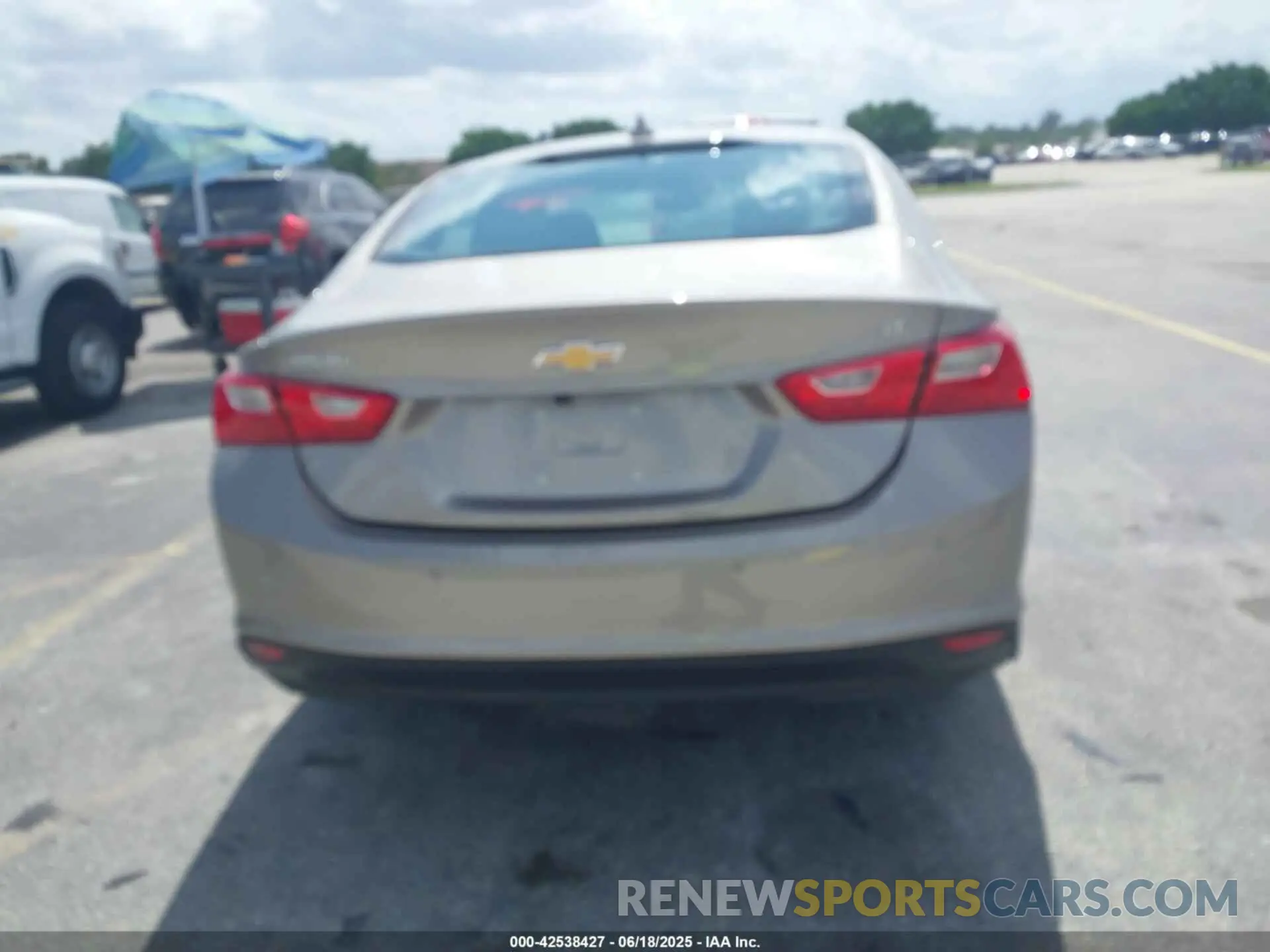 16 fotografías del automóvil dañado 1G1ZD5ST2SF148885 CHEVROLET MALIBU 2025