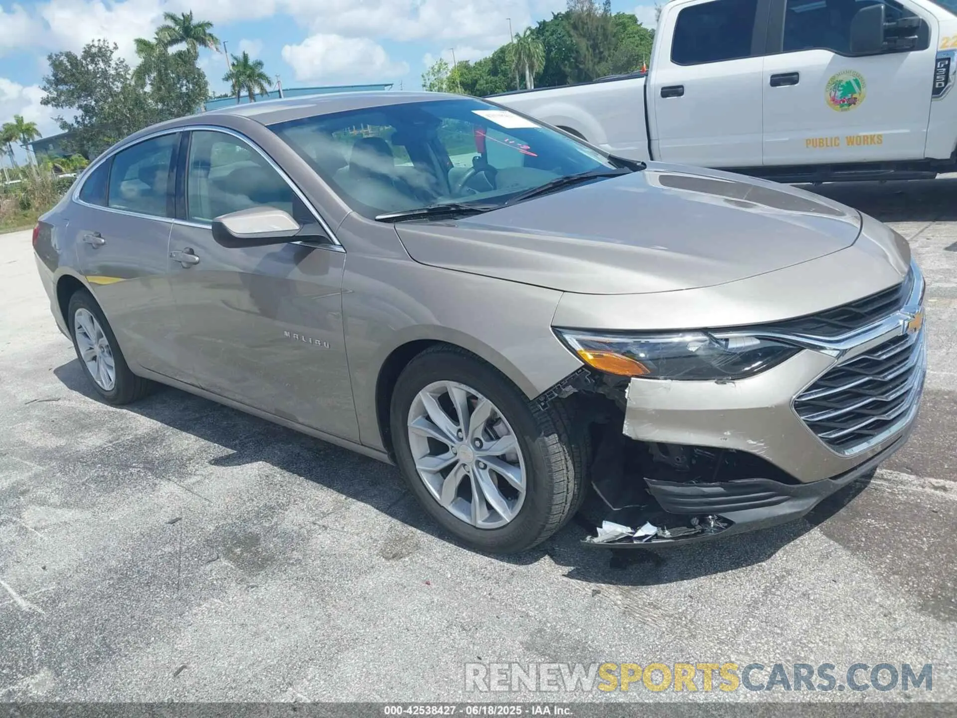 6 fotografías del automóvil dañado 1G1ZD5ST2SF148885 CHEVROLET MALIBU 2025