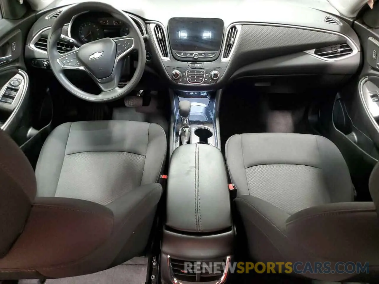 8 fotografías del automóvil dañado 1G1ZD5ST3SF111327 CHEVROLET MALIBU 2025