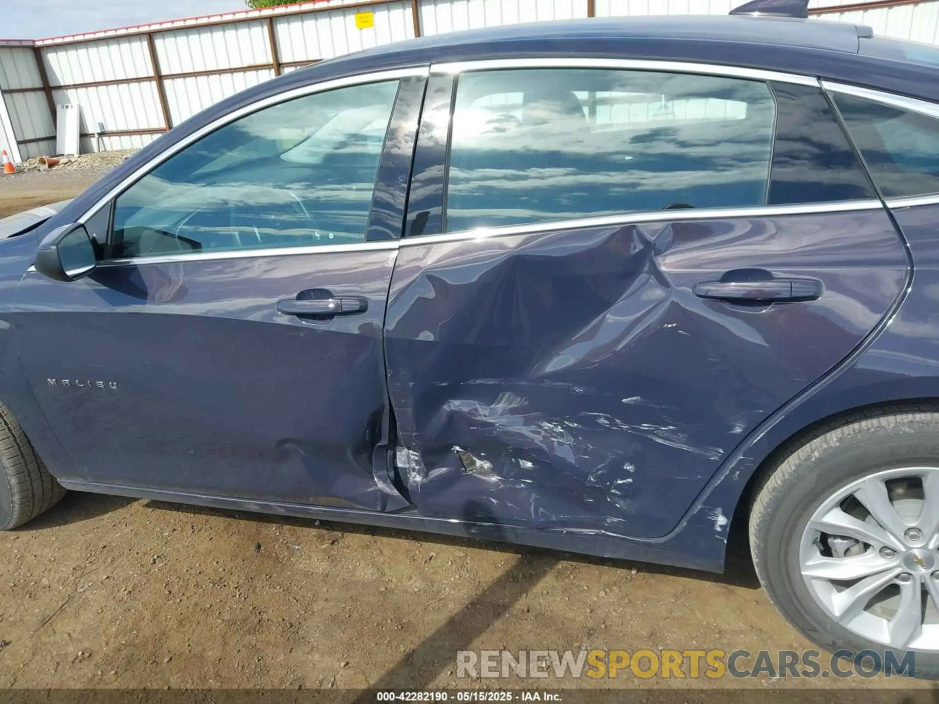 14 fotografías del automóvil dañado 1G1ZD5ST3SF139662 CHEVROLET MALIBU 2025