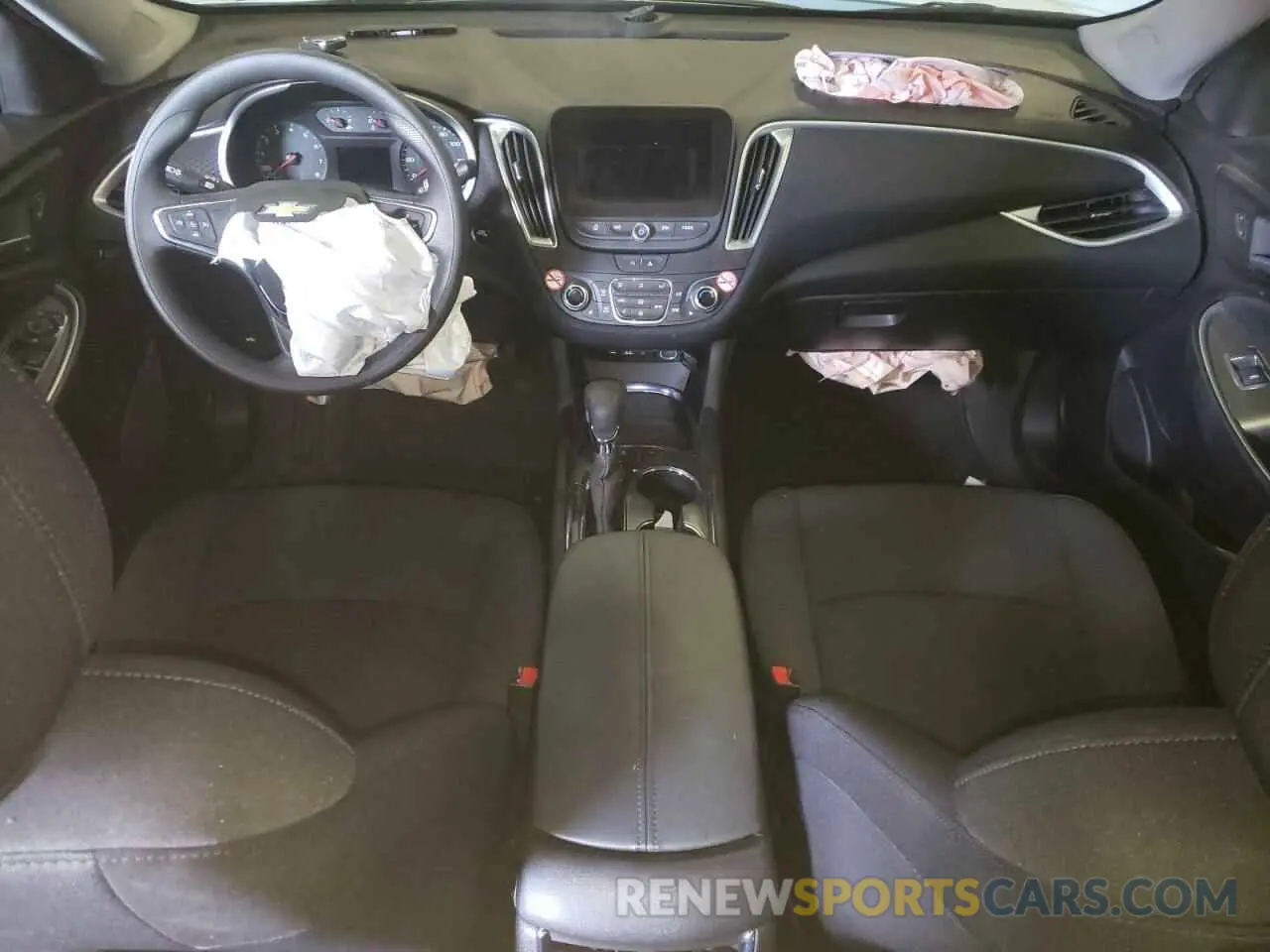 8 fotografías del automóvil dañado 1G1ZD5ST3SF156042 CHEVROLET MALIBU 2025