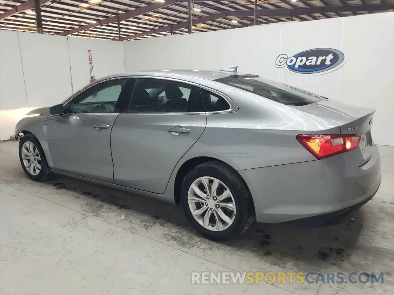 2 fotografías del automóvil dañado 1G1ZD5ST4SF120442 CHEVROLET MALIBU 2025