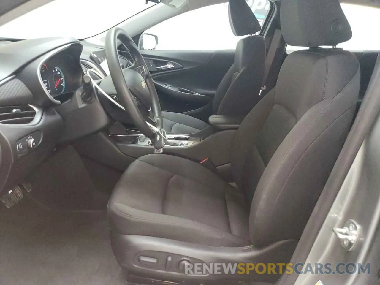 7 fotografías del automóvil dañado 1G1ZD5ST4SF120442 CHEVROLET MALIBU 2025