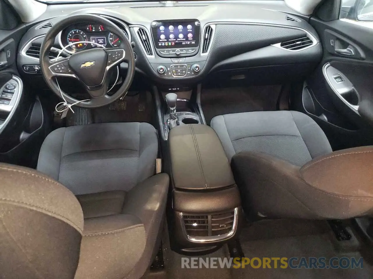 8 fotografías del automóvil dañado 1G1ZD5ST4SF120442 CHEVROLET MALIBU 2025
