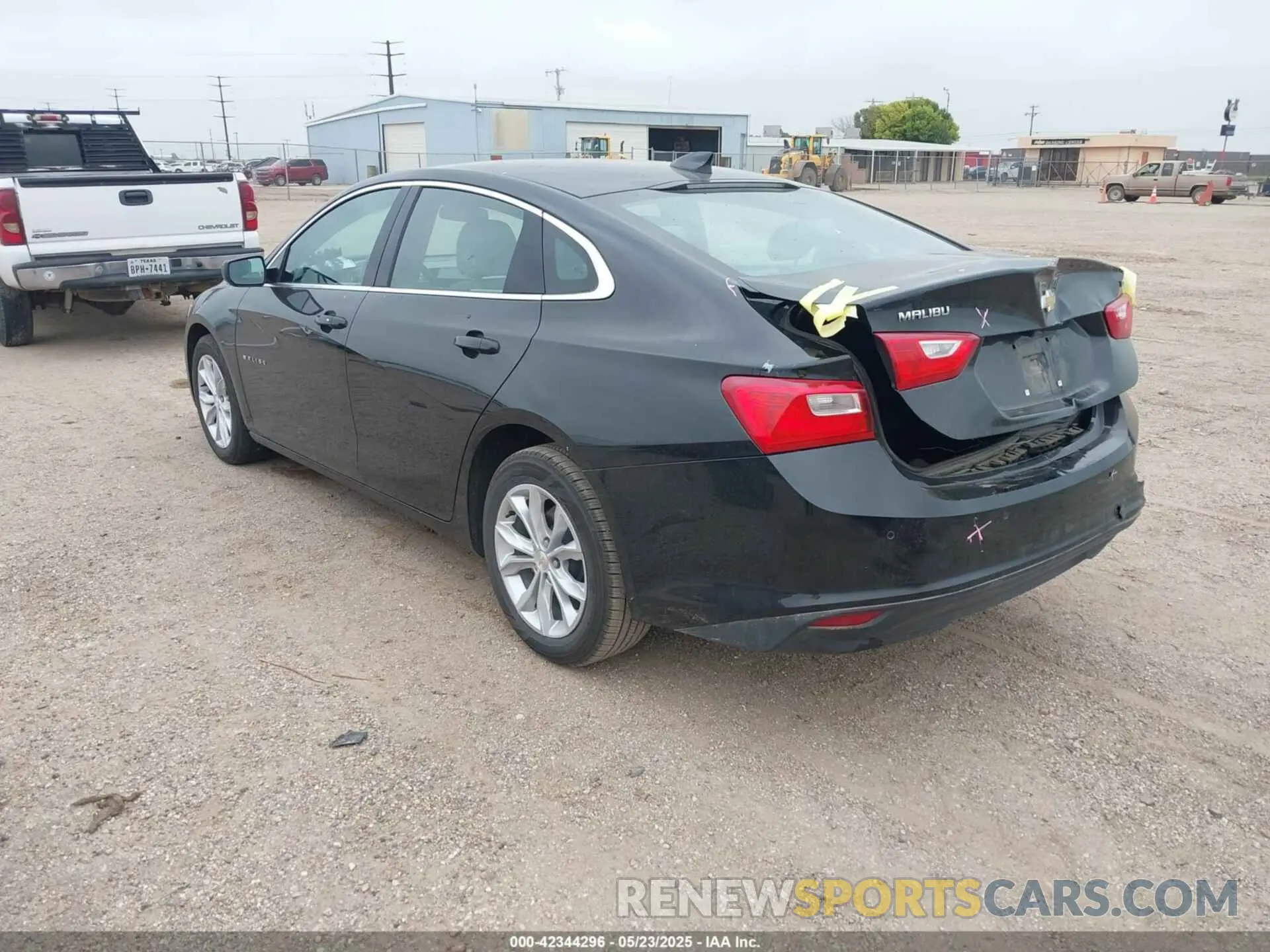 3 fotografías del automóvil dañado 1G1ZD5ST4SF122045 CHEVROLET MALIBU 2025