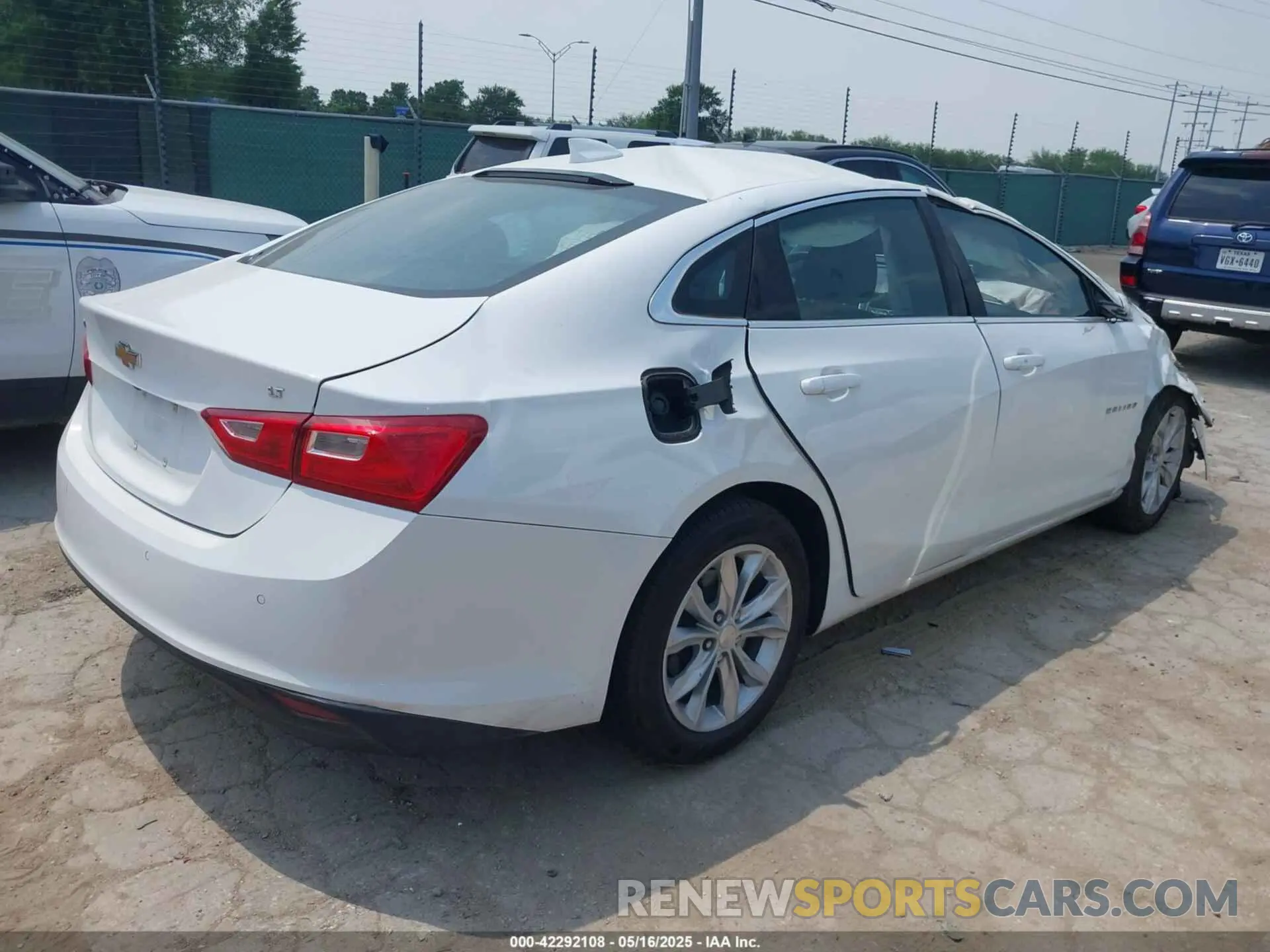4 fotografías del automóvil dañado 1G1ZD5ST4SF126371 CHEVROLET MALIBU 2025