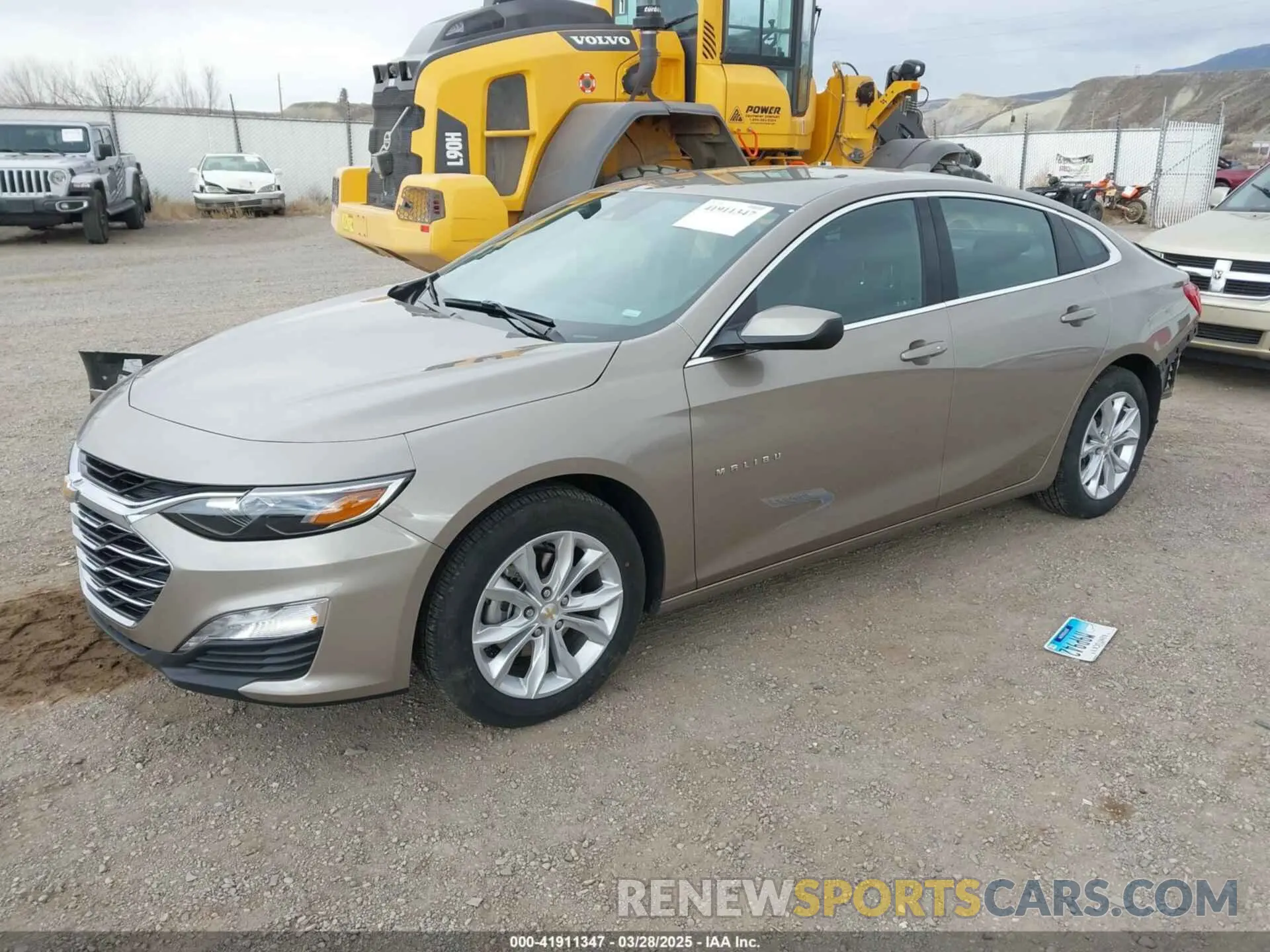 2 fotografías del automóvil dañado 1G1ZD5ST4SF135135 CHEVROLET MALIBU 2025