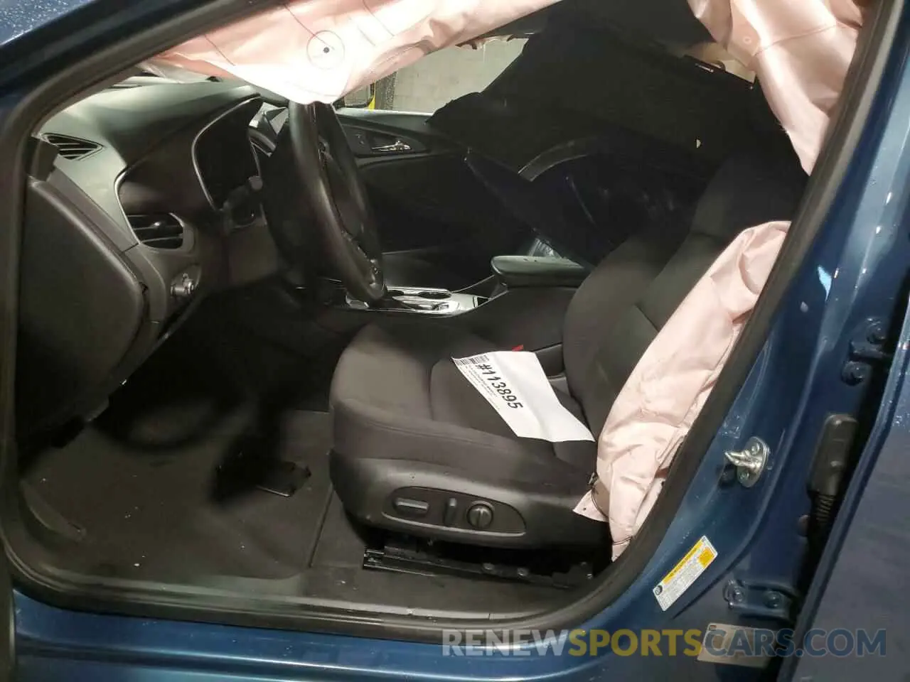 7 fotografías del automóvil dañado 1G1ZD5ST4SF140769 CHEVROLET MALIBU 2025