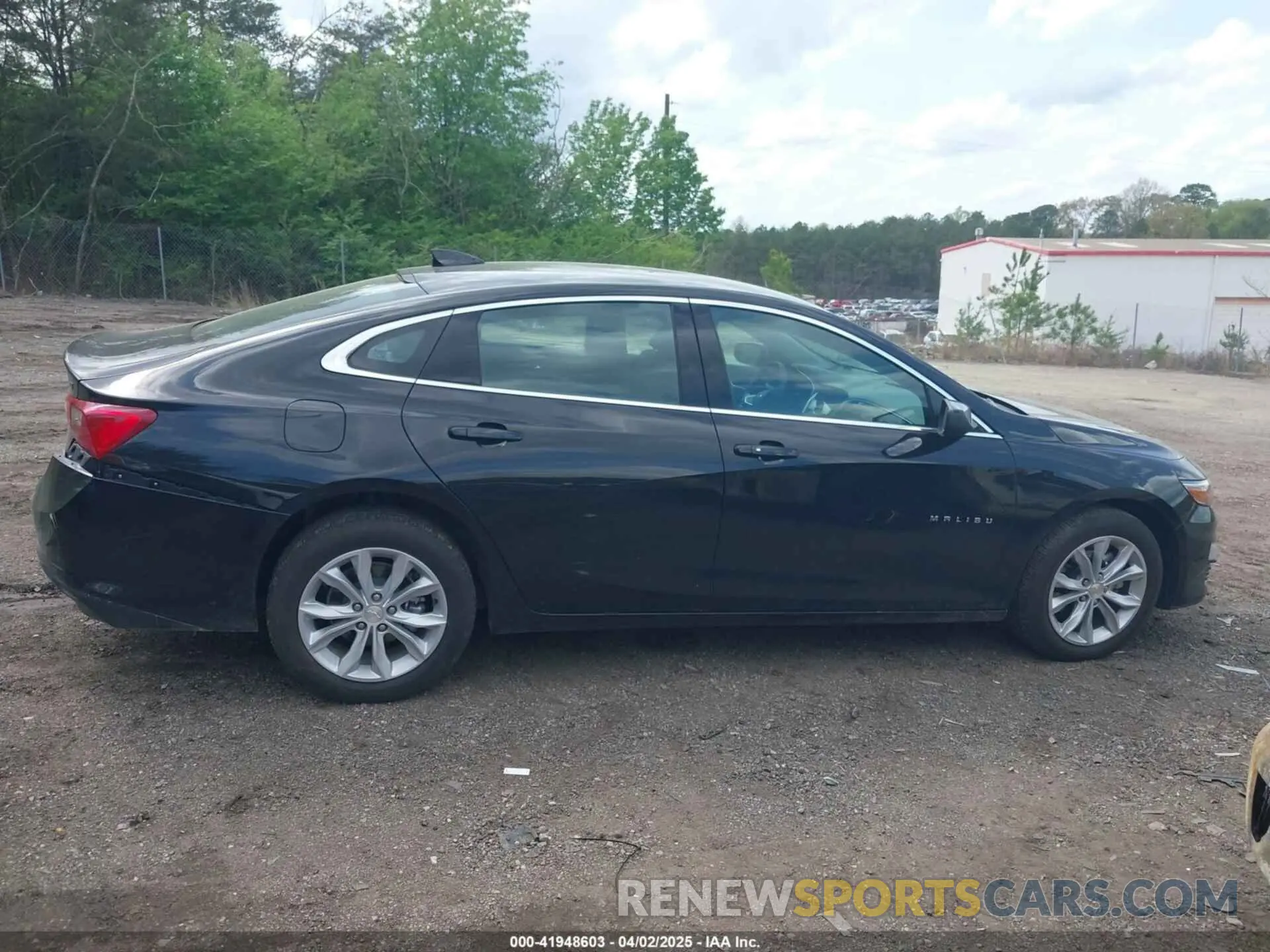 13 fotografías del automóvil dañado 1G1ZD5ST5SF144989 CHEVROLET MALIBU 2025