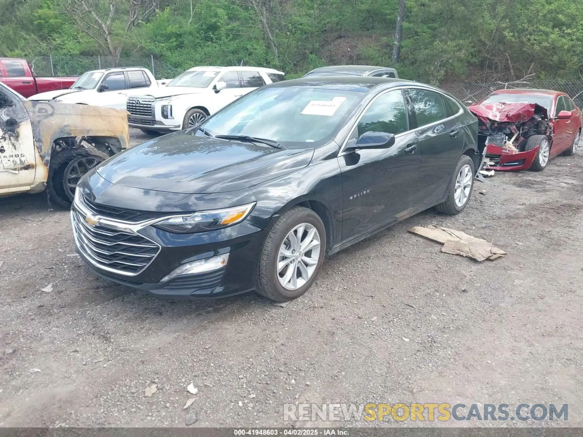 2 fotografías del automóvil dañado 1G1ZD5ST5SF144989 CHEVROLET MALIBU 2025