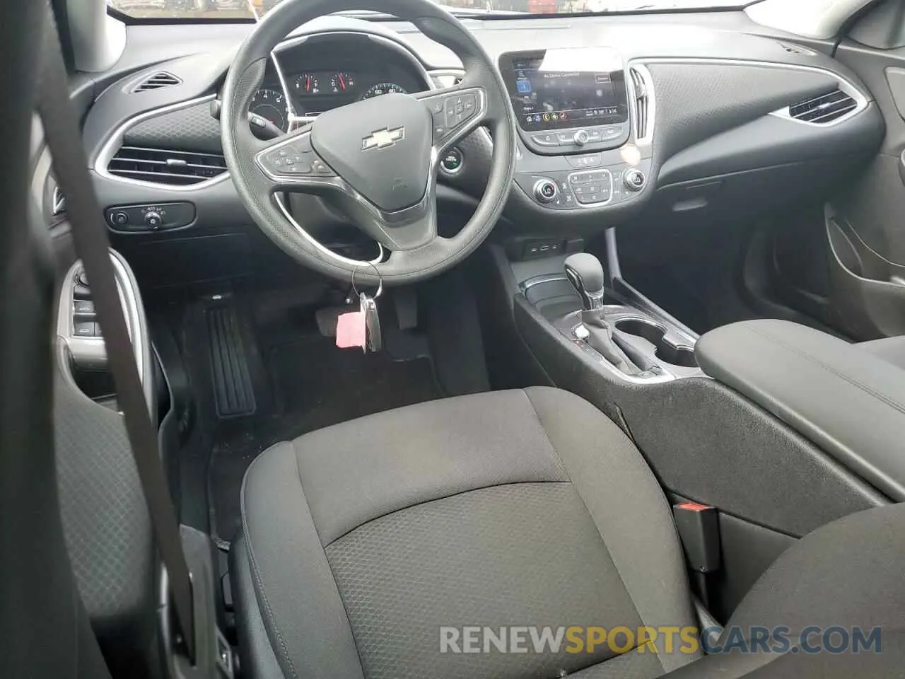 8 fotografías del automóvil dañado 1G1ZD5ST6SF140255 CHEVROLET MALIBU 2025