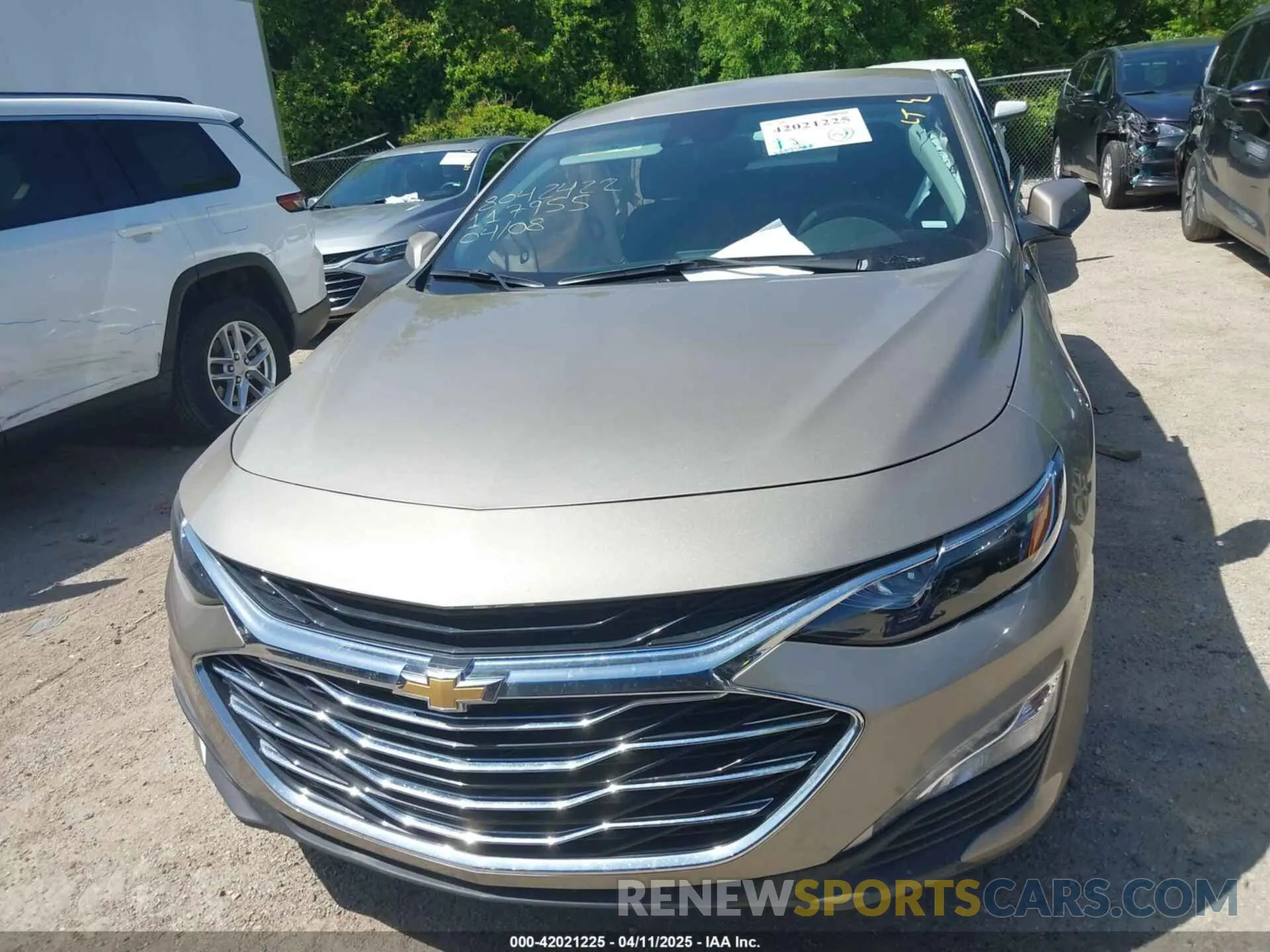 12 fotografías del automóvil dañado 1G1ZD5ST7SF117955 CHEVROLET MALIBU 2025
