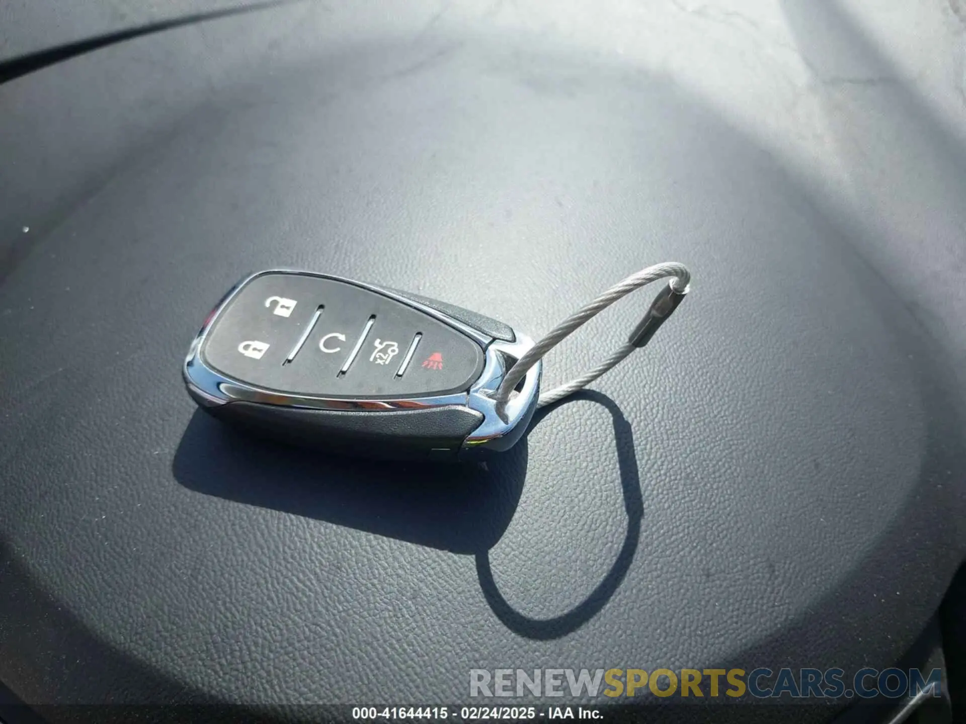 11 fotografías del automóvil dañado 1G1ZD5ST8SF119441 CHEVROLET MALIBU 2025