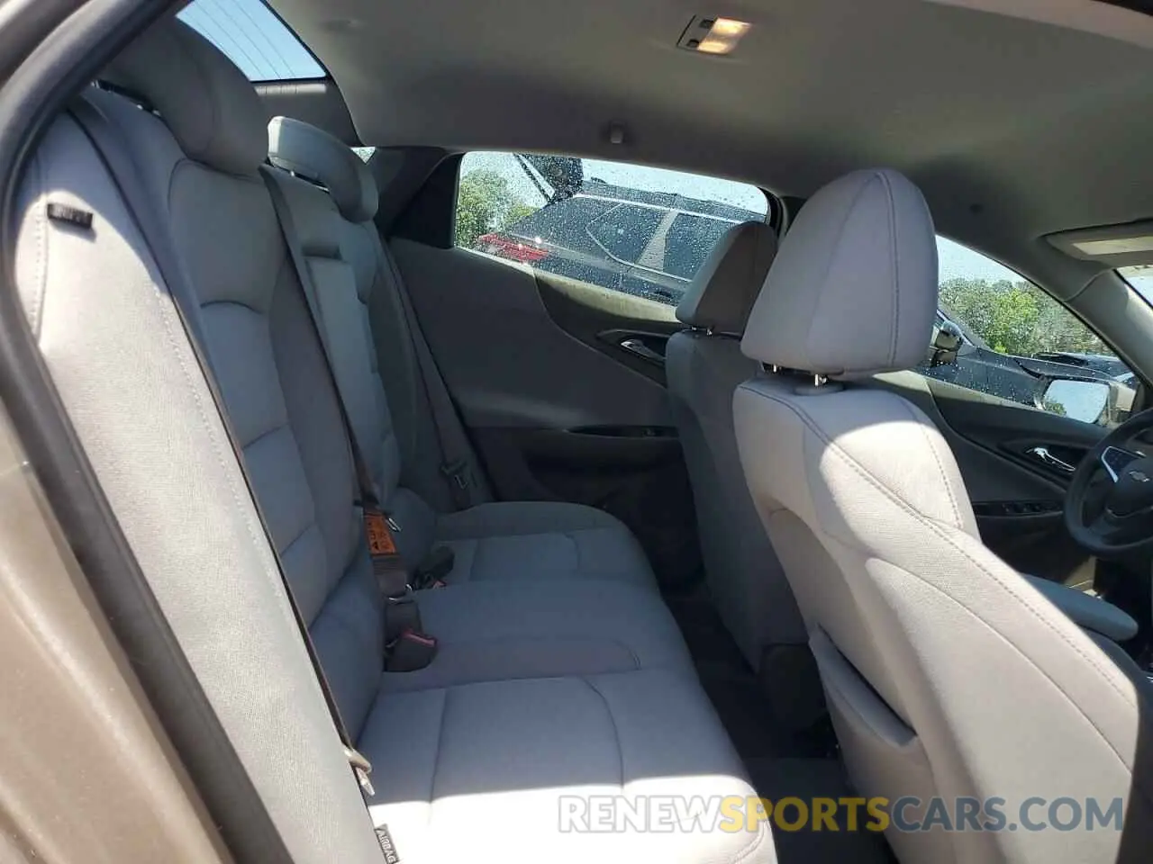 10 fotografías del automóvil dañado 1G1ZD5ST8SF147109 CHEVROLET MALIBU 2025