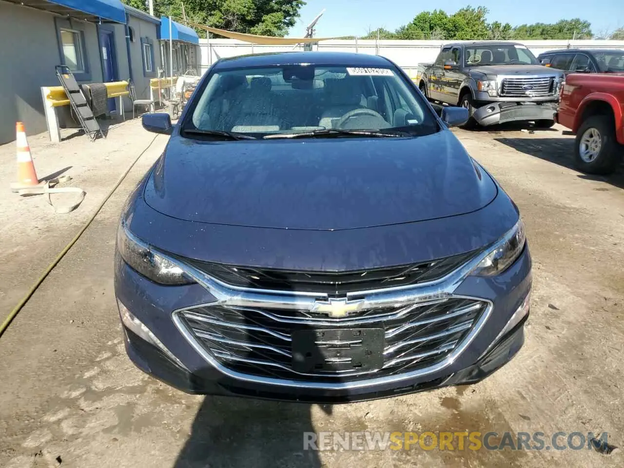 5 fotografías del automóvil dañado 1G1ZD5ST8SF150558 CHEVROLET MALIBU 2025
