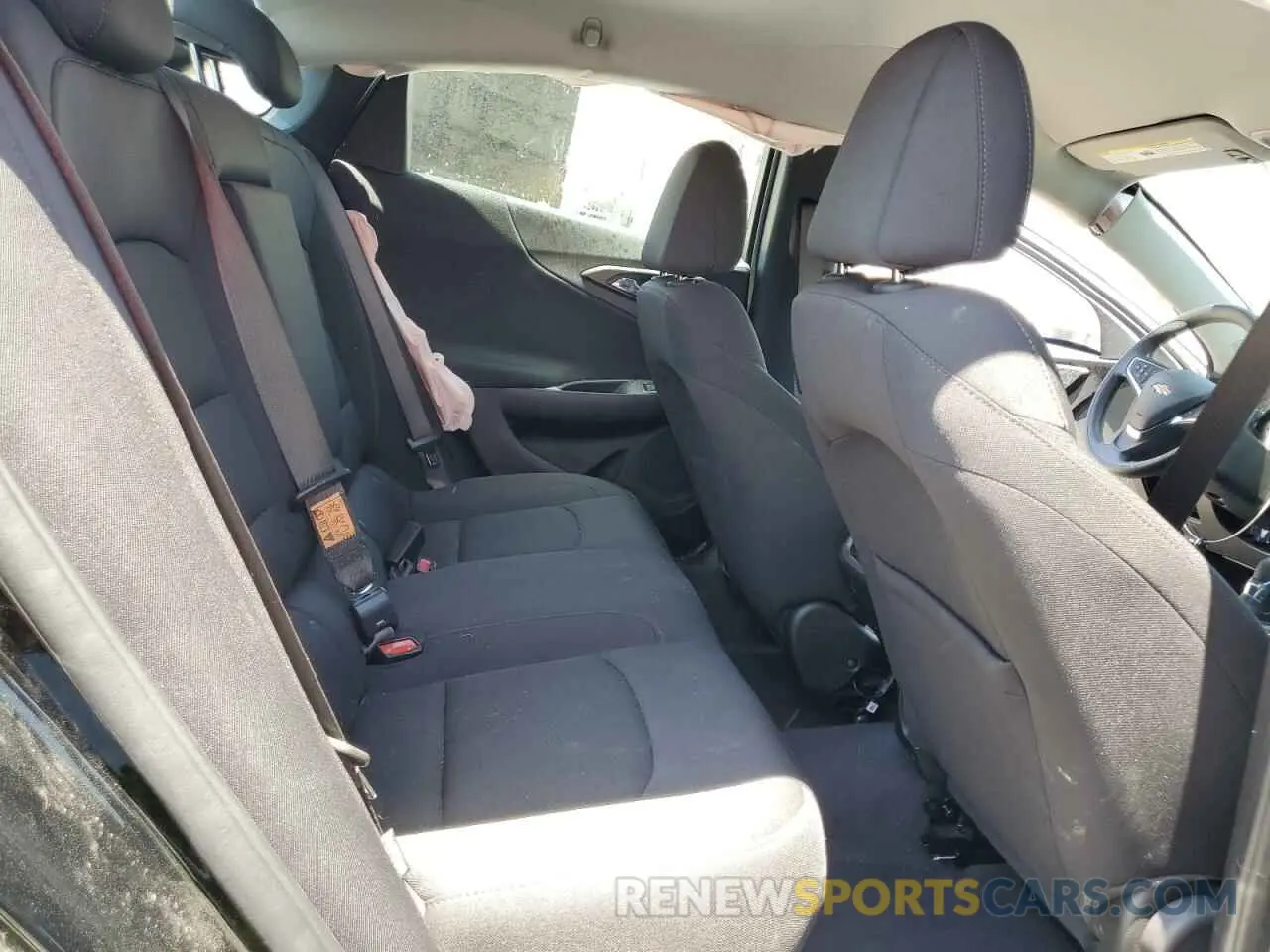 10 fotografías del automóvil dañado 1G1ZD5ST9SF118802 CHEVROLET MALIBU 2025