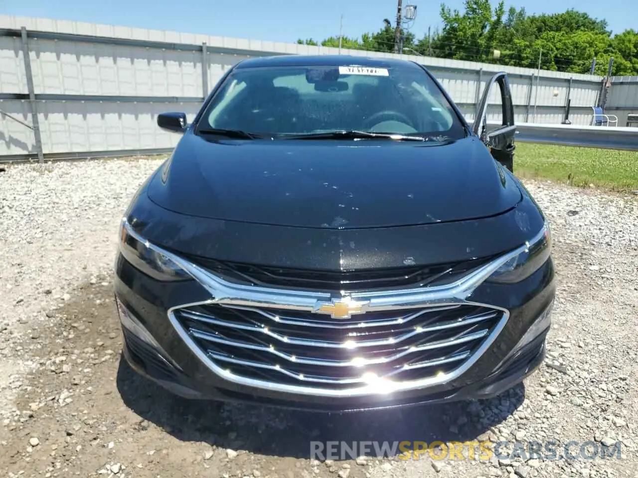 5 fotografías del automóvil dañado 1G1ZD5ST9SF118802 CHEVROLET MALIBU 2025