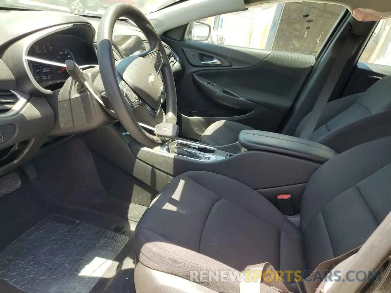 7 fotografías del automóvil dañado 1G1ZD5ST9SF118802 CHEVROLET MALIBU 2025