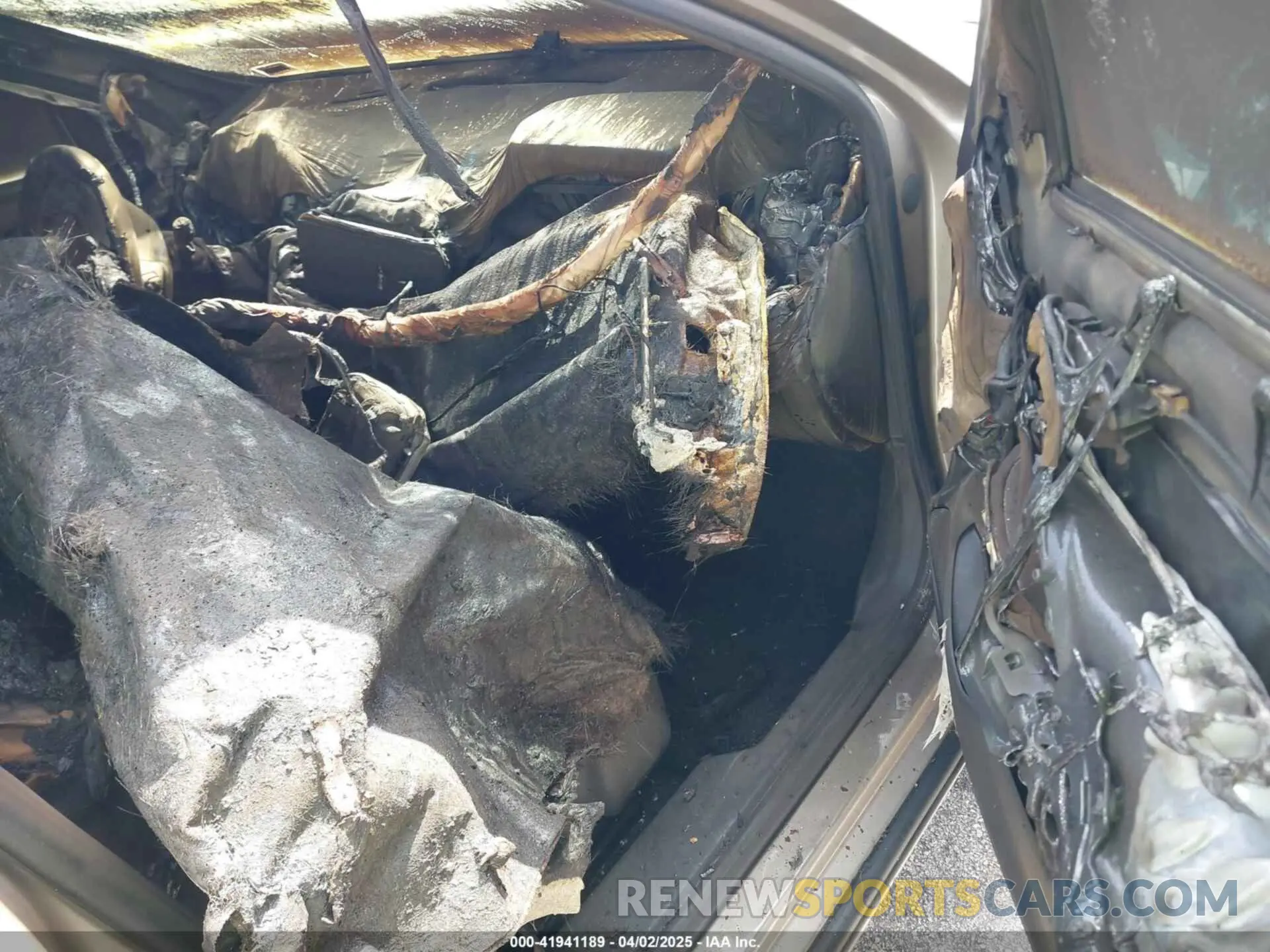 5 fotografías del automóvil dañado 1G1ZD5ST9SF145143 CHEVROLET MALIBU 2025
