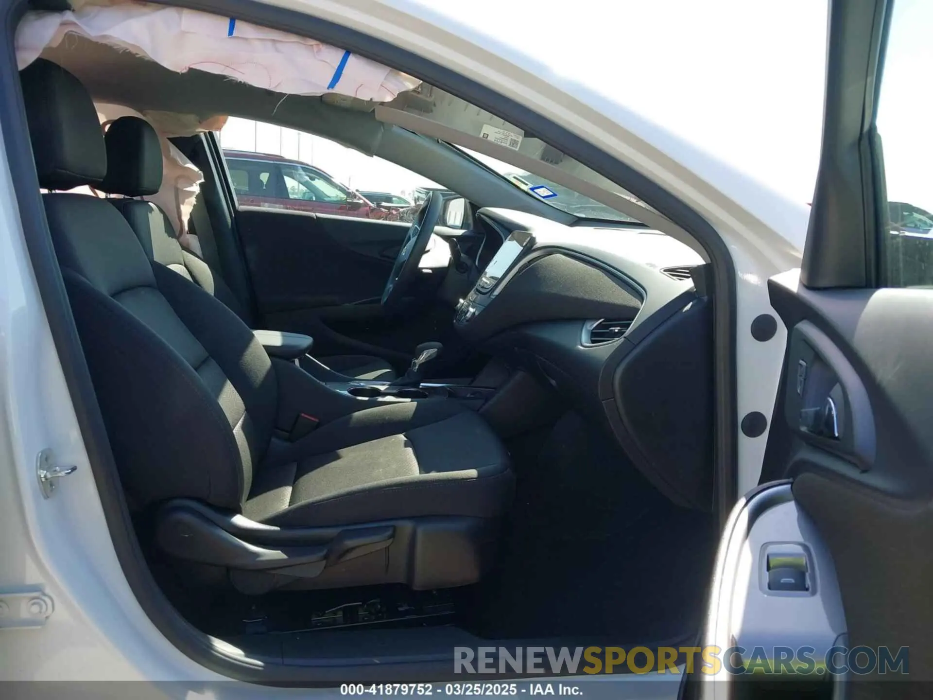 5 fotografías del automóvil dañado 1G1ZD5ST9SF157387 CHEVROLET MALIBU 2025