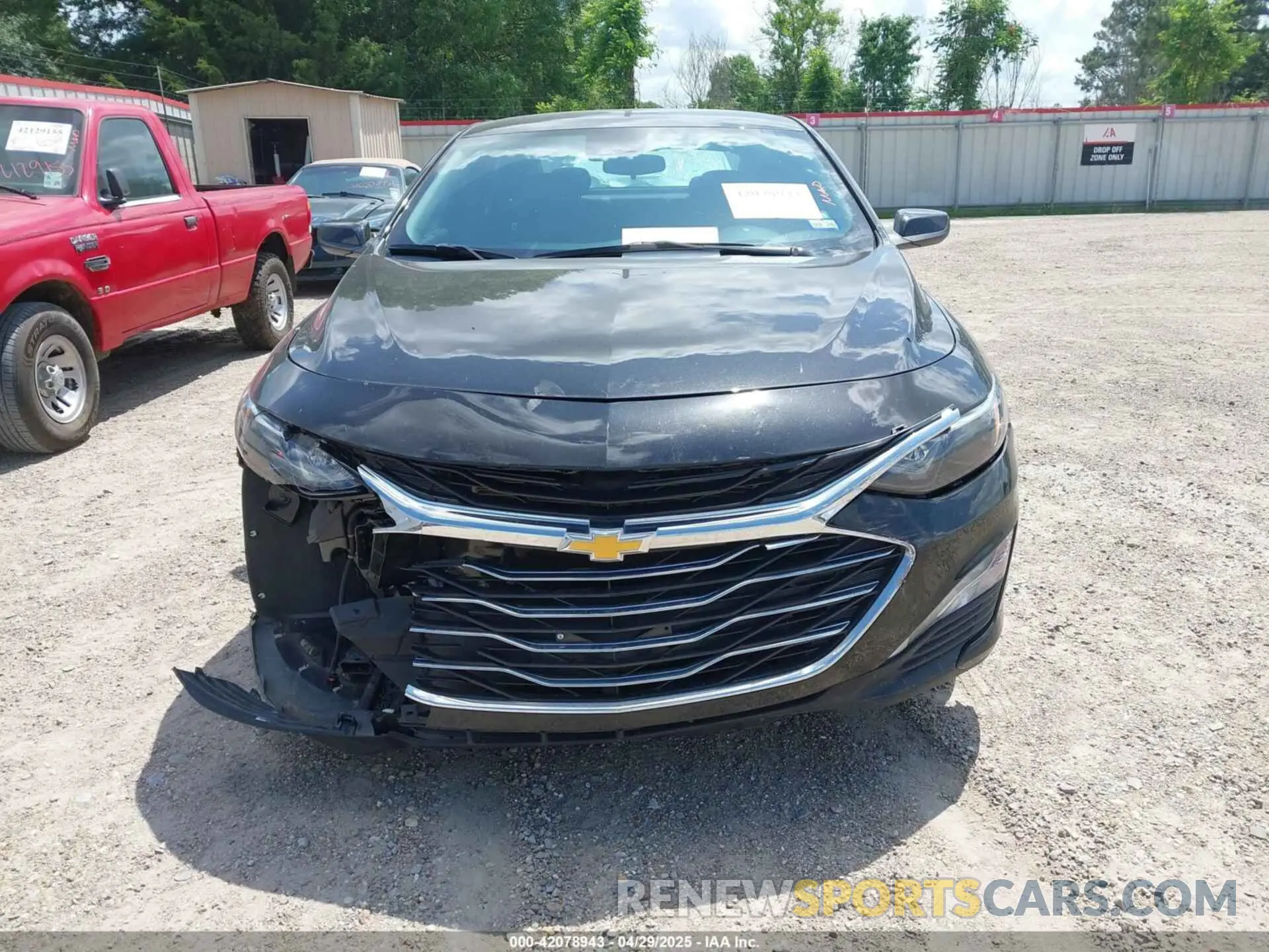 13 fotografías del automóvil dañado 1G1ZD5STXSF130988 CHEVROLET MALIBU 2025