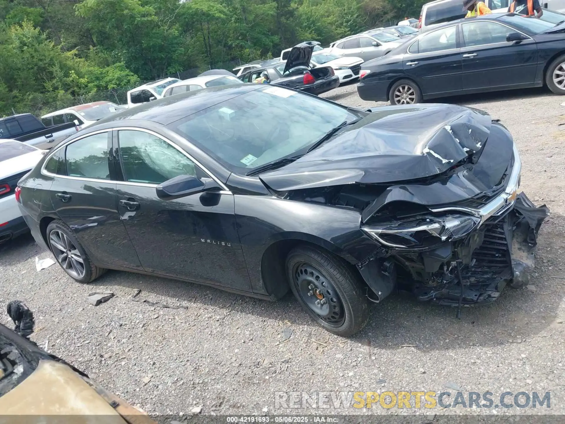13 fotografías del automóvil dañado 1G1ZD5STXSF147810 CHEVROLET MALIBU 2025