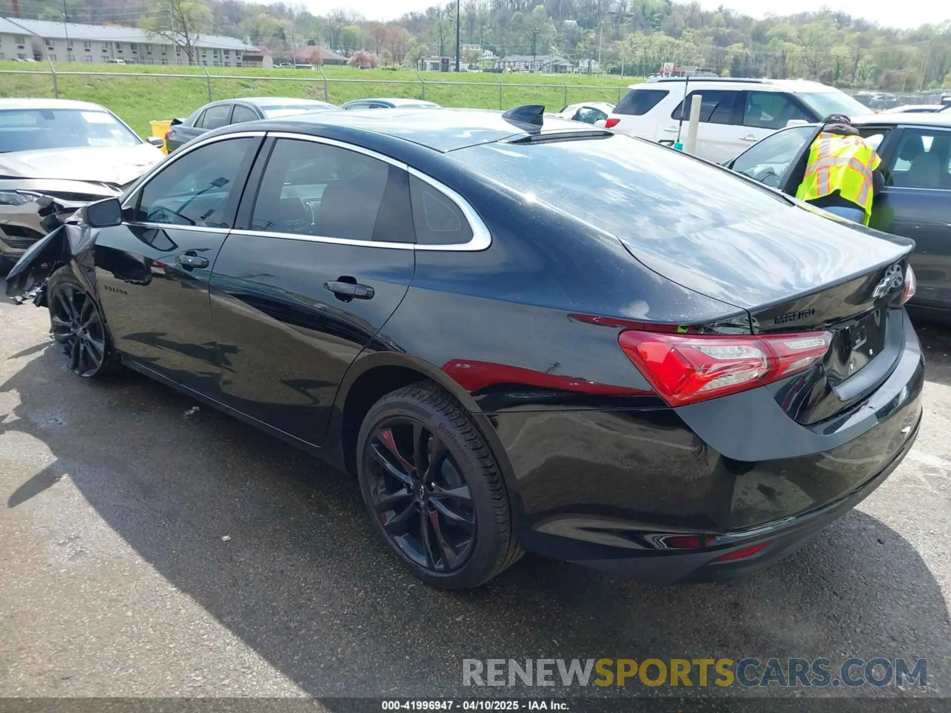 3 fotografías del automóvil dañado 1G1ZE5ST0SF129104 CHEVROLET MALIBU 2025