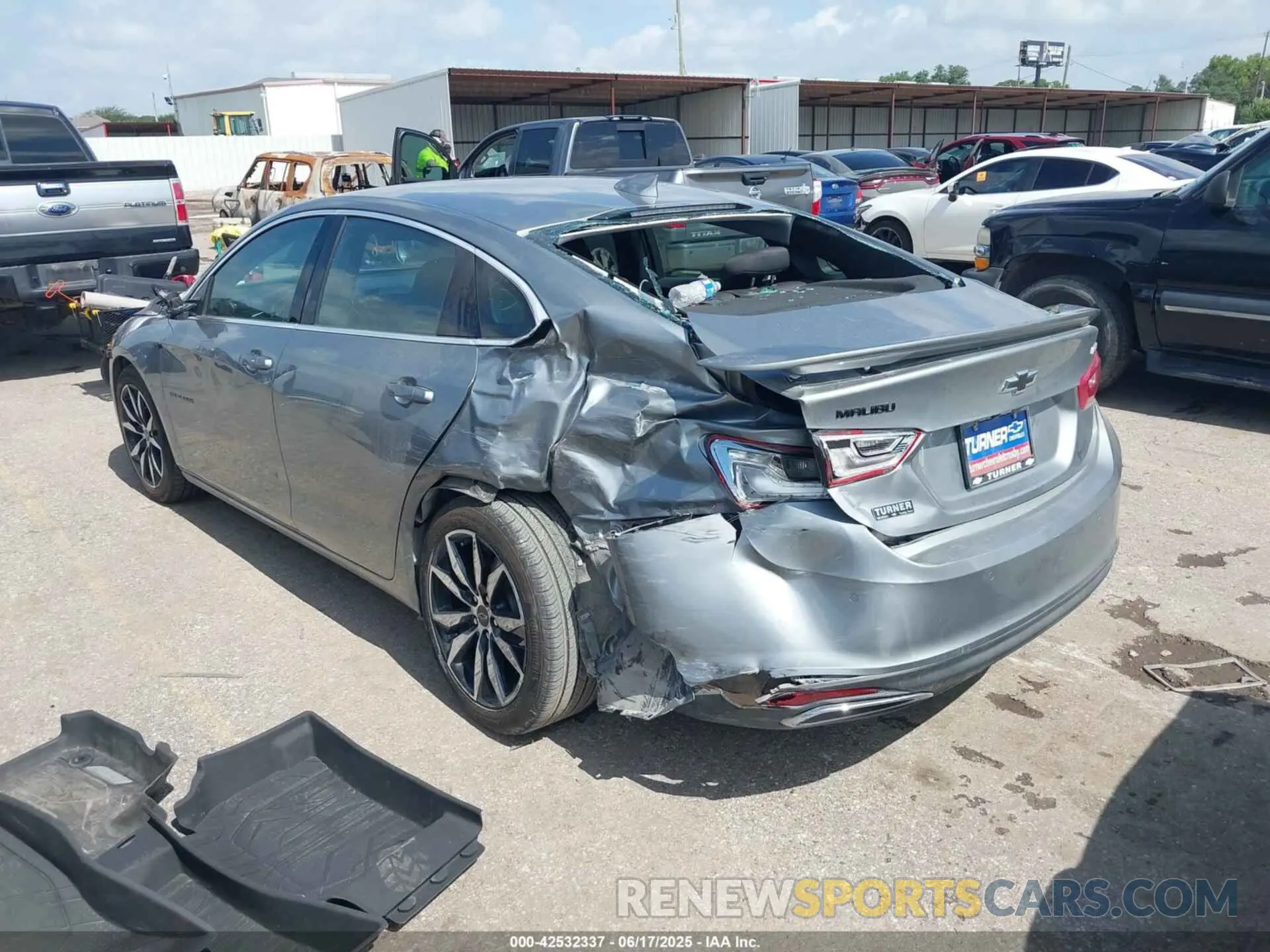 3 fotografías del automóvil dañado 1G1ZG5ST6SF112477 CHEVROLET MALIBU 2025