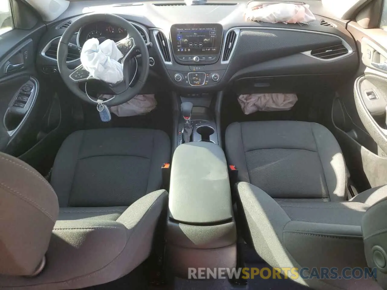 8 fotografías del automóvil dañado 1G1ZG5ST8SF114232 CHEVROLET MALIBU 2025